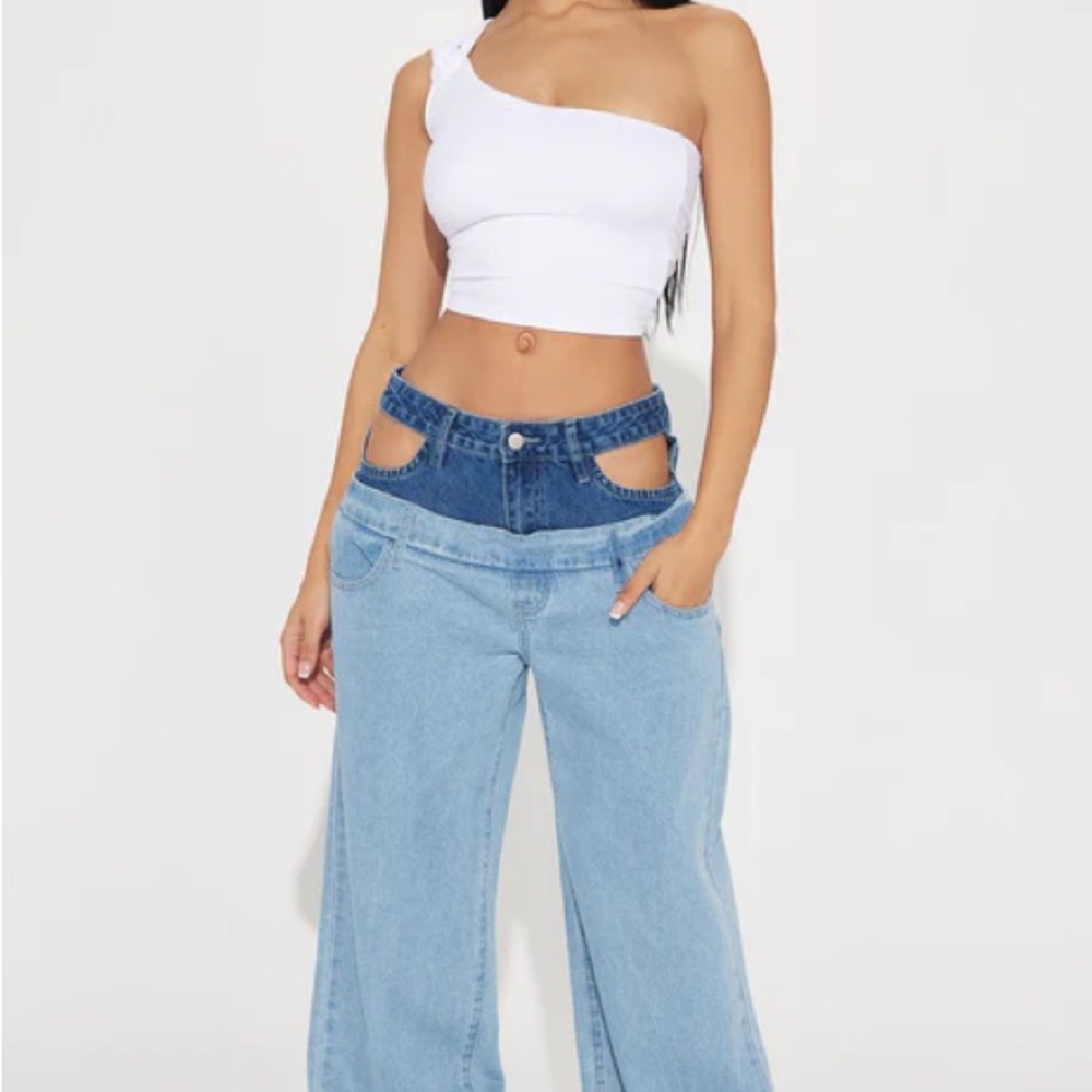 BNWT Fashion Nova Blue Wide Leg Jeans With Cut Out Waistband